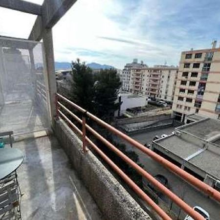 Beau Studio , Ensoleille, Wifi, Etage 5 Ascenceur Apartment Marseille Bagian luar foto
